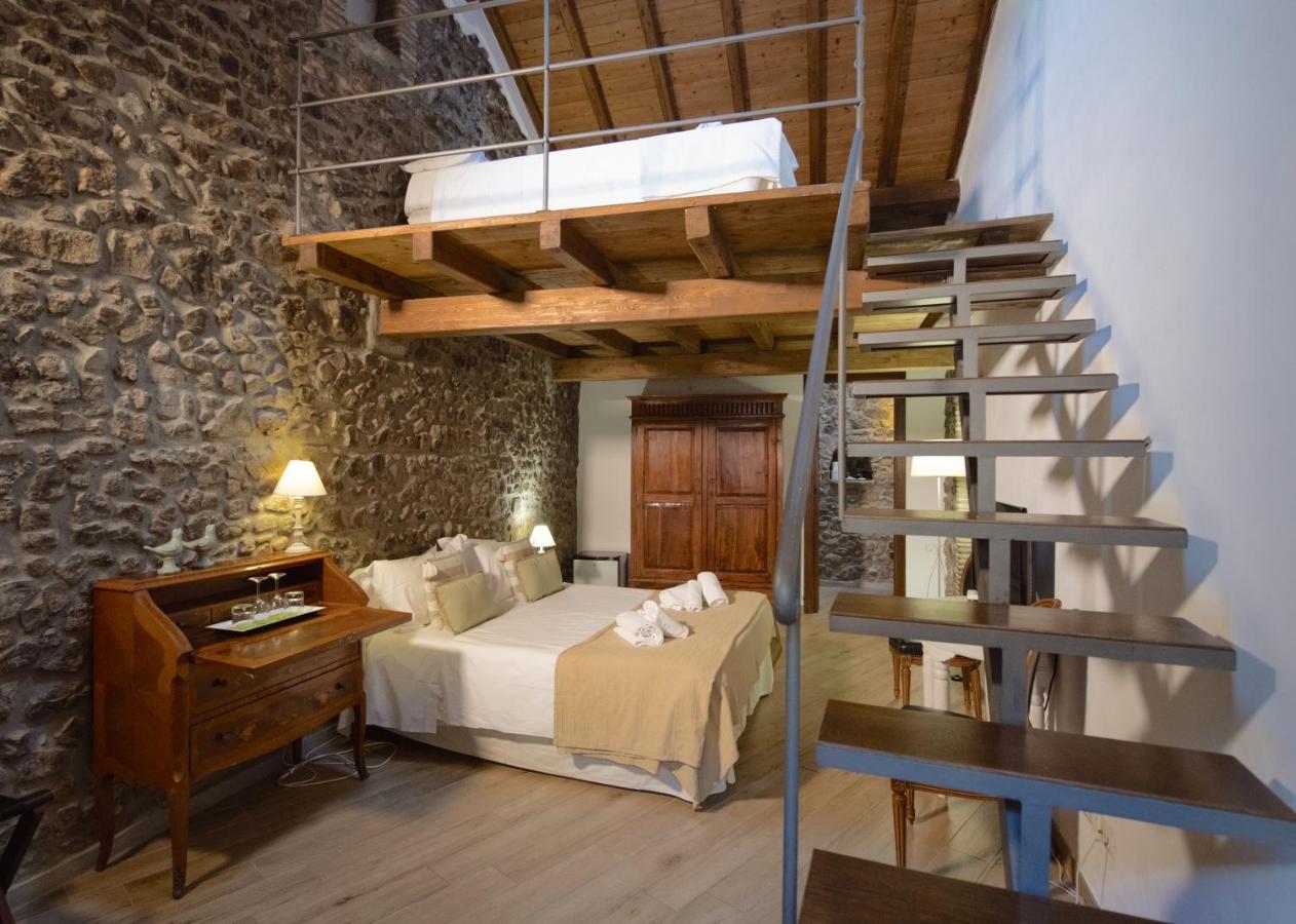 Hotel Borgo Vistalago Trevignano Romano Exterior foto